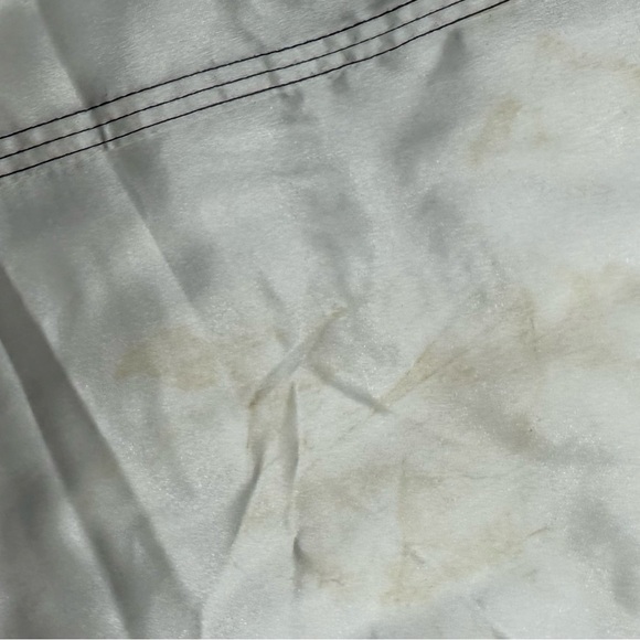 Women’s Nike cropped puffer jacket from Y2K - Picture 8 of 9